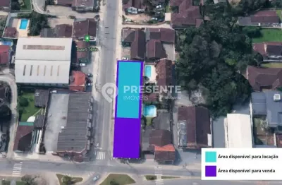Terreno à venda na Rua Quinze de Novembro, 2622, Glória, Joinville