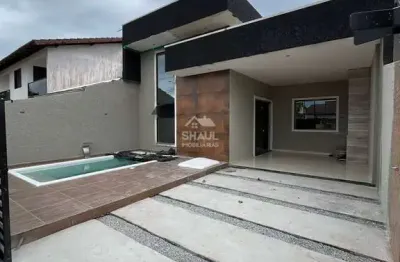 Casa 3 quartos uma suíte perto do mar, com piscina!