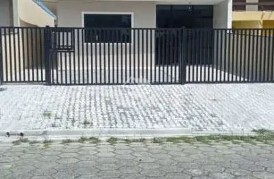 Casa dos sonhos em baln. canoas 3 quartos e com piscina!
