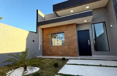 Sua casa a 350 metros da praia – conforto e estilo em praia de leste
