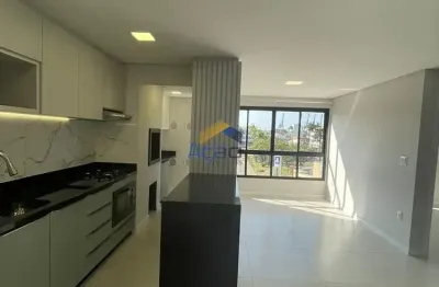 Sobrado mobiliado com 350m², 3 suítes + 2 dormitórios em balneário camboriú/sc