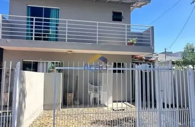 Apartamento Térreo Semi Mobiliado Com 02 Dormitórios no bairro São Vicente em Itajaí/SC
