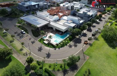 Terreno à venda na Avenida Olívio Franceschini, 2026, Parque Ortolândia, Hortolândia