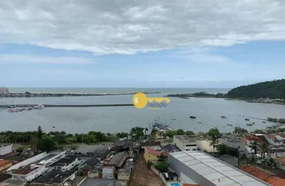 Ampla cobertura com vista mar/beira rio - piscina privativa - itajaí .