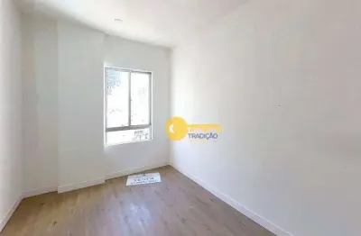 Apartamento com 3 dormitórios a venda a 350 metros da praia  com 145m²