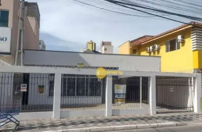 Locacao r$10.000/mês + taxas - casa com 4 dormitórios para alugar, 300 m² - centro - itajaí/sc