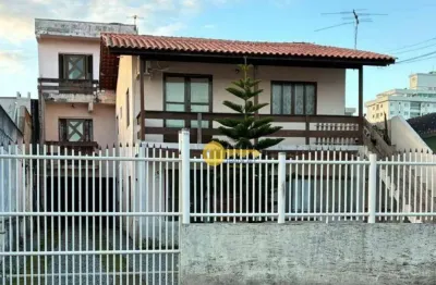 Casa com 5 quartos à venda na Rua Joaquim Rodrigues, São Pedro, Navegantes