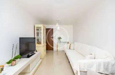 Casa em condominio 3 quartos - santa cândida - residencial das palmeiras codigo: 135405