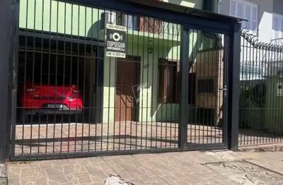 Venda - sobrados - 3 dormitórios - santa lucia - caxias do sul - rs