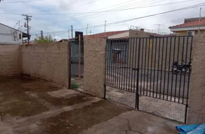 Casa com 1 quarto à venda na Vila Carolina, Bauru 