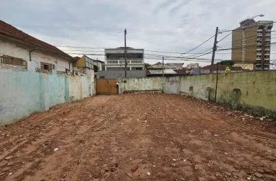 Terreno à venda na Rua Rio Branco, Centro, Bauru