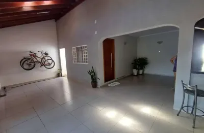 Casa com 3 quartos à venda na Rua Doutor Sílvio Marques Júnior, Novo Jardim Pagani, Bauru