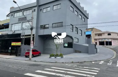 Barracão / Galpão / Depósito para alugar na Avenida das Nações, 2260, Parque Novo Oratório, Santo André por R$ 5.900