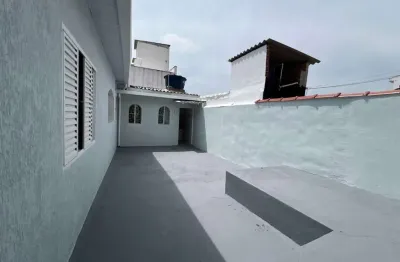 Casa com 1 quarto para alugar na rua guadalupe, 291, parque das nações, santo andré por r$ 1.500