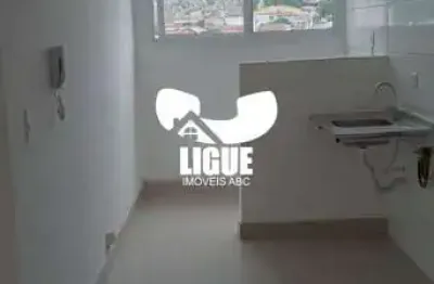 Apartamento com 2 quartos para alugar na Rua Antônio Barreiros, 141, Vila Guaraciaba, Santo André por R$ 1.600