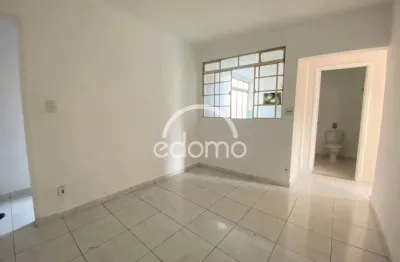 Apartamento com 2 quartos para alugar na Rua Cândido Vale, 21, Tatuapé, São Paulo