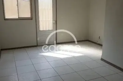 Aluga-se sobrado em condomínio na penha - excelente oportunidade