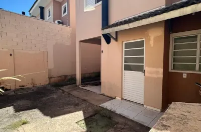 Village do bosque casa original 3/4 sendo uma suíte 2 vagas de garagem