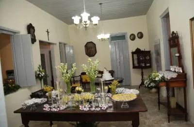 Casa comercial com 4 salas à venda na Praça Duque de Caxias, 168, Centro, Amargosa