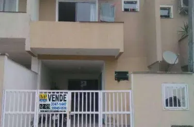 Sobrado com 2 dormitórios à venda, 73 m² por r$ 340.000,00 - santo antonio - balneário piçarras/sc