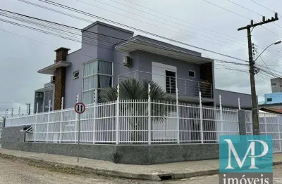 Sobrado com 3 dormitórios à venda, 265 m² por r$ 2.680.000 - praia alegre - penha/sc