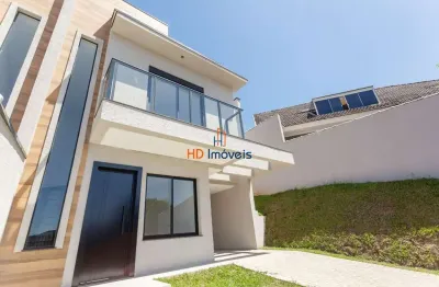 Sobrado frente para rua com 03 quartos (suíte máster), 02 vagas por r$690.000,00 no atuba - curitiba/pr.