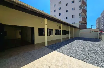 Casa com edicula na quadra mar em gravata com 7 quartos para venda