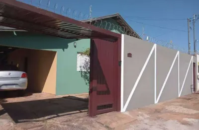 Casa com 2 quartos à venda na Luciana Ota Perez, 177, Taquaral Bosque, Campo Grande