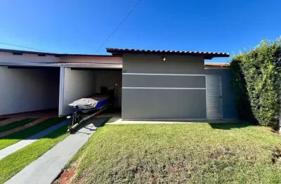 Casa no condomínio villas de málaga – bairro tiradentes
