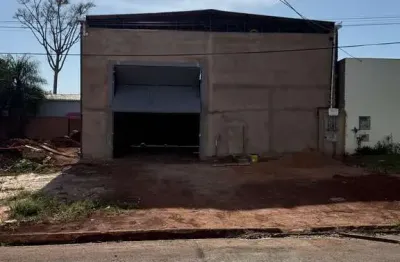Barracão / Galpão / Depósito para alugar na Presidente Castelo Branco, 411, Coronel Antonino, Campo Grande