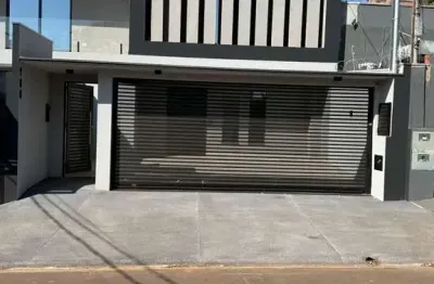 Casa com 2 quartos para alugar na Espírito Santo, 746, Jardim dos Estados, Campo Grande