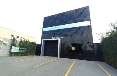 Sala comercial para alugar na Avenida Fábio Ferraz Bicudo, Jardim Esplanada, Indaiatuba por R$ 17.000