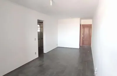 Apartamento com 3 quartos para alugar na rua ademar de barros, centro, indaiatuba por r$ 3.000