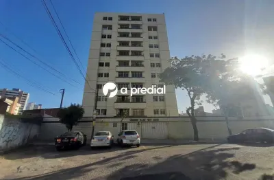 Apartamento 3 quartos, a poucos metros do supermercado Pao de Acucar.