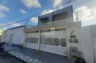 Casa com 3 quartos para alugar no Álvaro Weyne, Fortaleza 