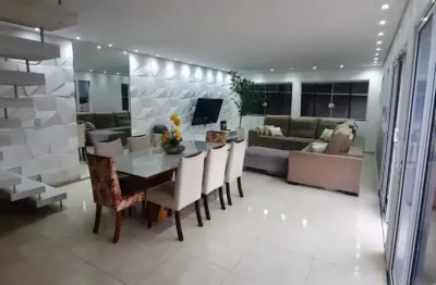 Casa no condomínio sete praias de 220m2 bem espaçosa com 4 suítes!