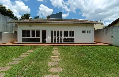 Casa com amplo quintal à venda na vila giglio em atibaia/sp