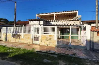 Casa com 4 quartos à venda na Rua Dr. Almir Guimarães, Iguabinha, Araruama