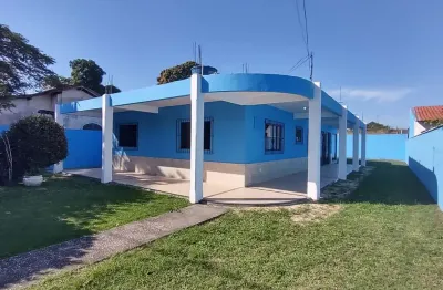 Casa com 3 quartos à venda na Rua Jussara, Parati, Araruama