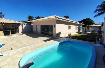 Casa com 3 quartos à venda na Rua Dr. Almir Guimarães, Iguabinha, Araruama