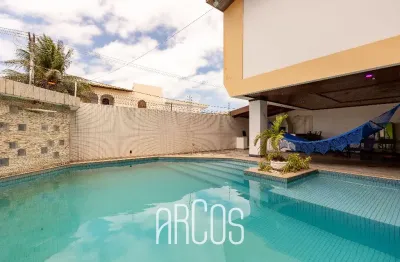 Casa com 6 quartos à venda na Rua Jornalista Paulo Costa, 355, Atalaia, Aracaju