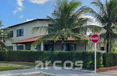 Casa no condomínio costa marina com 545 m², 4 quartos, sendo 2 suítes, piscina privativa e área gour