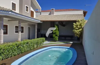 Casa 4 quartos com piscina - ingleses do rio vermelho