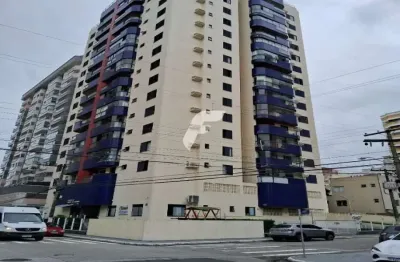 Apartamento com 3 dormitórios (1 suíte) distribuídos em 113m²