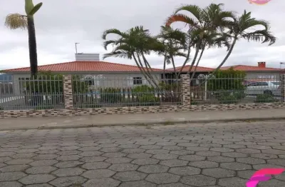 Casa de 3 dormitórios à venda, 165 m² |campeche |florianópolis