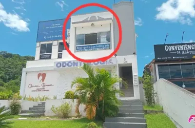 Sala comercial de 20,00  m² , em frente ao tirio - rio tavares
