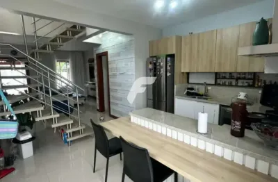 Casa 3 quartos com 1 suíte e 104m² - campeche :tranquilo e seguro