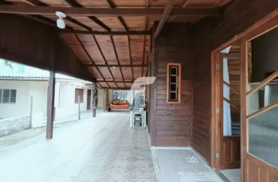 Casa com 3 quartos à venda na Rua Arcanjo Cândido da Silva, 15, Praia de Fora, Palhoça