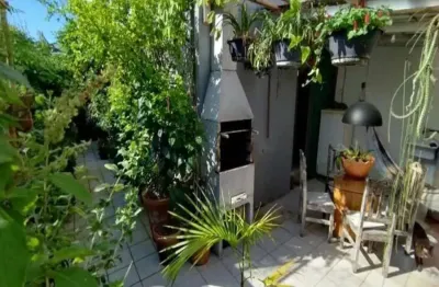 Apartamento tipo garden com 1 dormitório, horta vertical e sol o dia todo