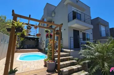 Casa com 3 quartos à venda na Rua Rua Acelon Eduardo Da Silva, 396, Córrego Grande, Florianópolis